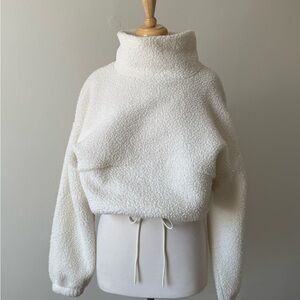 Old Navy Sherpa Cropped Pullover | Drawstring Hem | Cozy Fleece | Size S